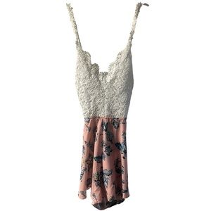 Zaful forever young dress with lace and tie back size S NWT